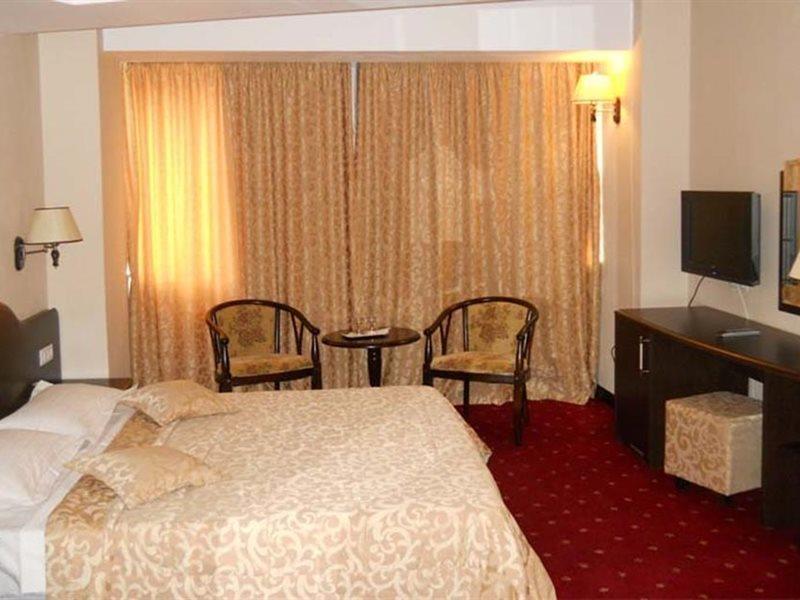 Hotel Esplanada Tulcea Exteriér fotografie