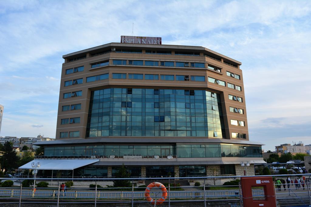 Hotel Esplanada Tulcea Exteriér fotografie