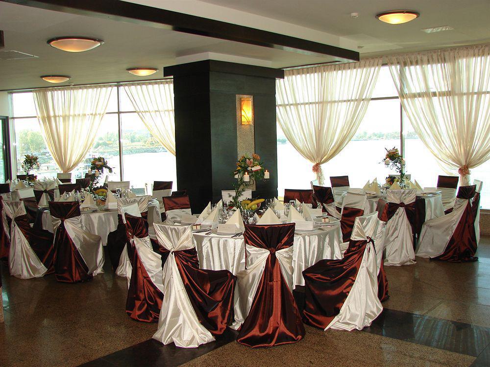 Hotel Esplanada Tulcea Exteriér fotografie